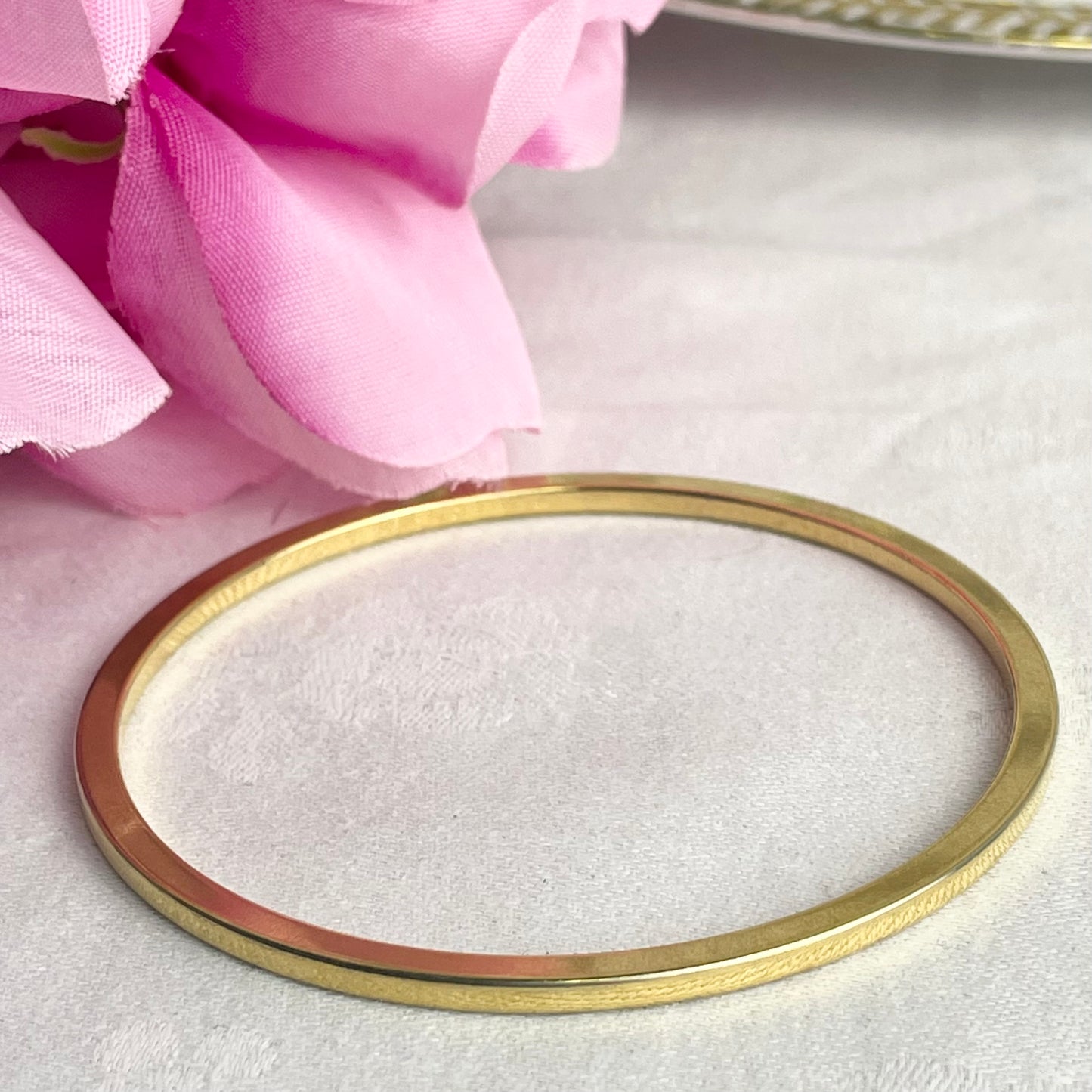 Vintage Signed Monet Gold Tone Bangle Bracelet